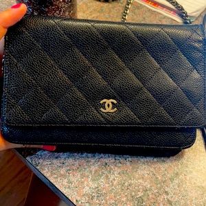 SOLD 🤩 Chanel WOC